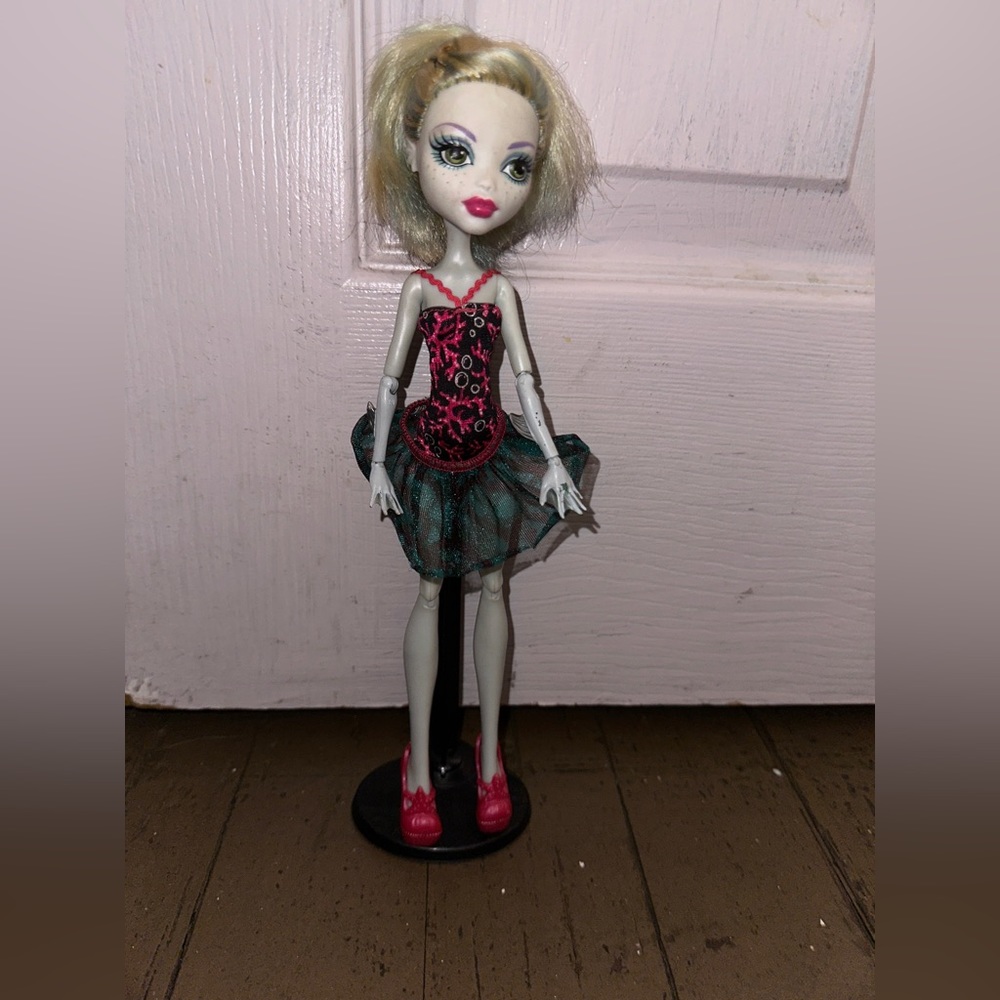 Monster High Dance Class Lagoona Blue Doll Mattel